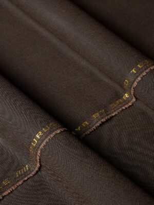 Himalaya Wash & Wear: Timeless Warmth in Elegant Weave